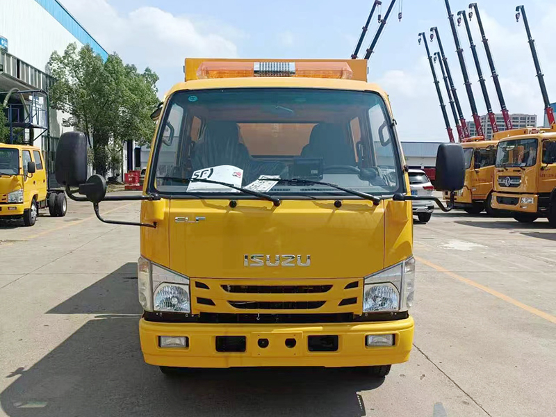 五十鈴雙排藍(lán)牌1000方救險(xiǎn)車(chē)（便攜）